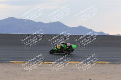 media/Dec-03-2022-CVMA (Sat) [[a3451eb8a4]]/Race 10 Amateur Supersport Open/